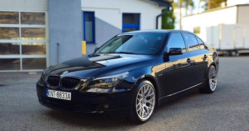 BMW Seria 5 cena 37450 przebieg: 248000, rok produkcji 2007 z Błażowa małe 137